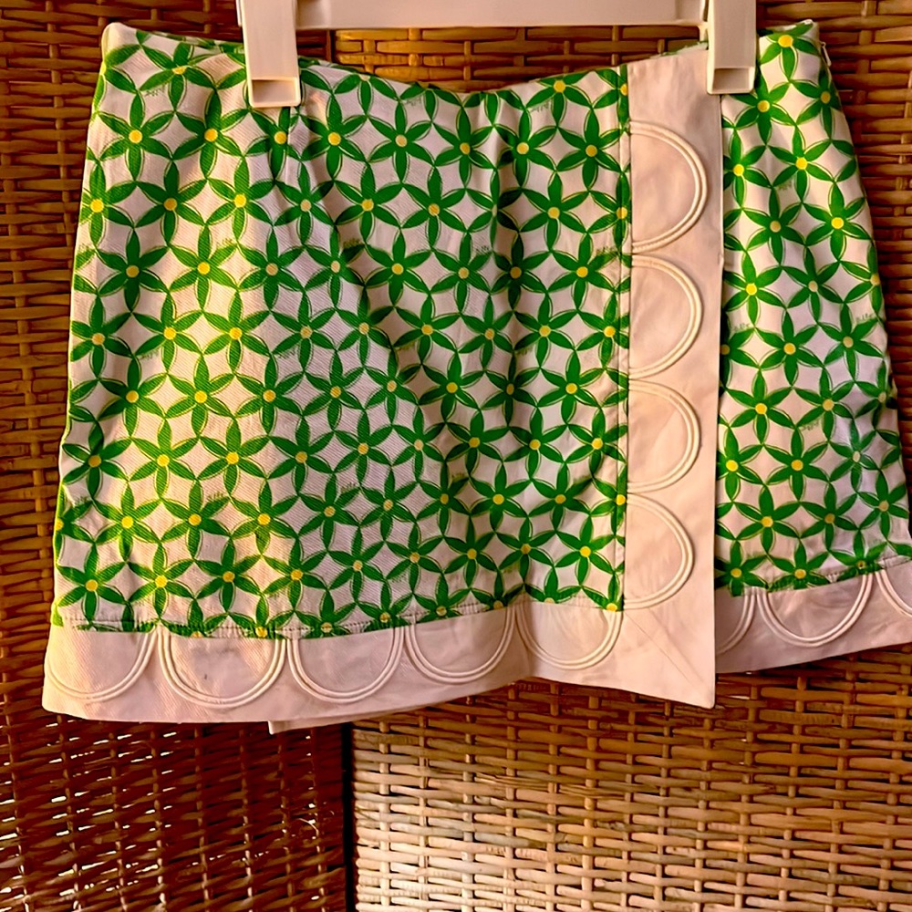 Lilly Pulitzer Skort Size 12 NWOT,NWB. Green 💚 & White